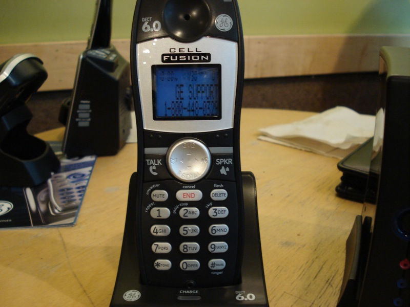 Illustration for article titled GE's Cell Fusion Series Pairs Your Home Phone to Your Cellphone